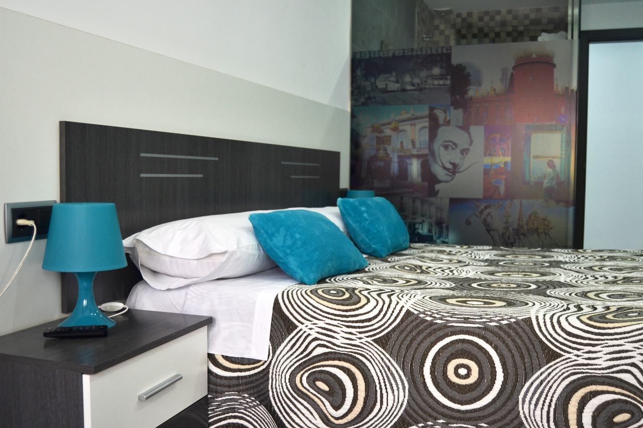 Bed&Breakfast 10 Жирона Экстерьер фото