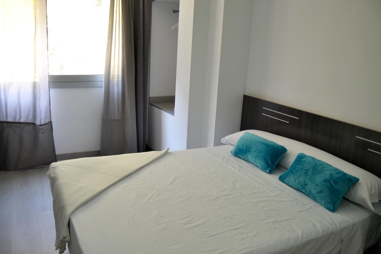 Bed&Breakfast 10 Жирона Экстерьер фото